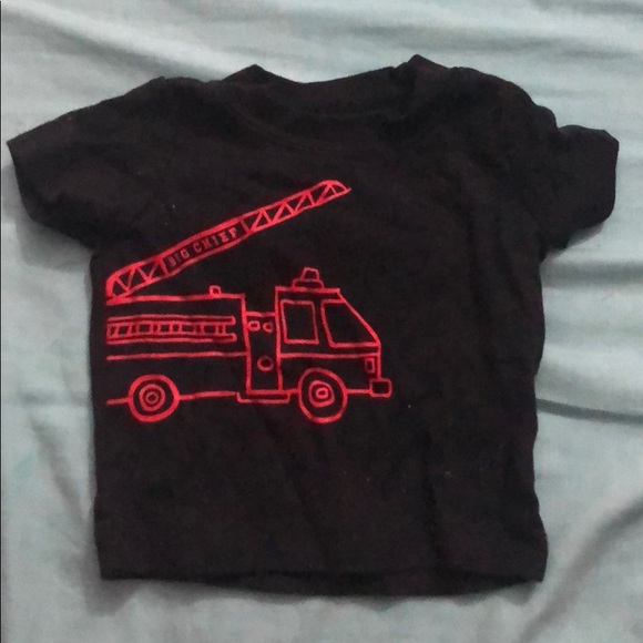 2 Carters new born 3 pieces set - Picture 3 of 8